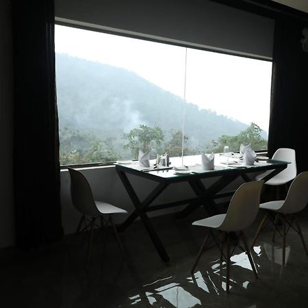 Servosonic Hotels And Resorts Kannur Exteriör bild