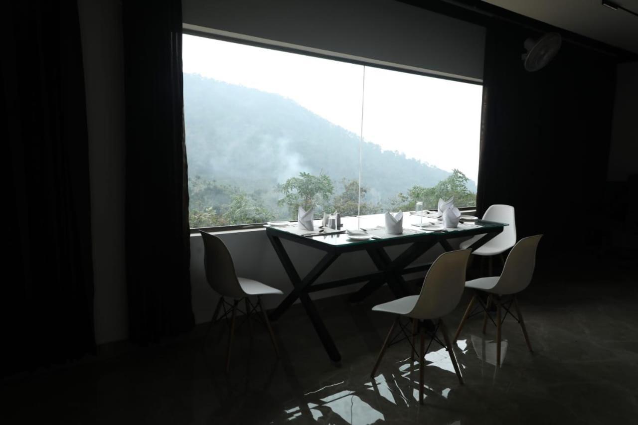 Servosonic Hotels And Resorts Kannur Exteriör bild