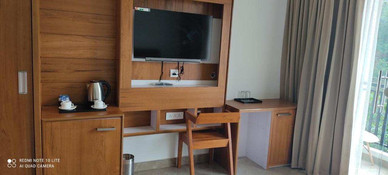 Servosonic Hotels And Resorts Kannur Exteriör bild