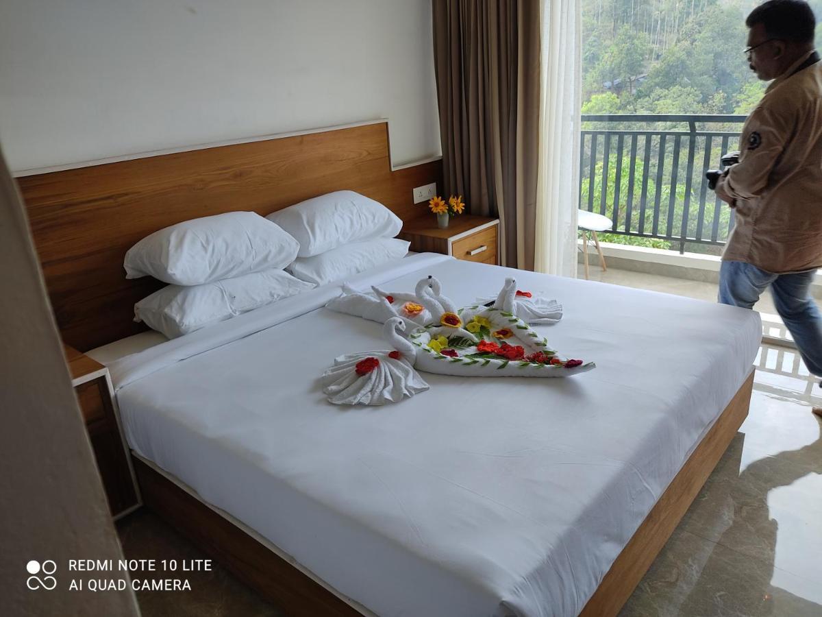 Servosonic Hotels And Resorts Kannur Exteriör bild