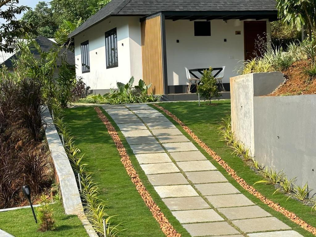 Servosonic Hotels And Resorts Kannur Exteriör bild