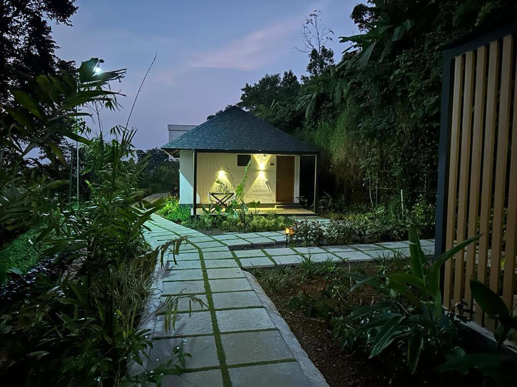Servosonic Hotels And Resorts Kannur Exteriör bild
